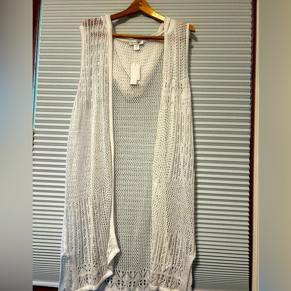 Christopher Banks swimsuit cover up Large